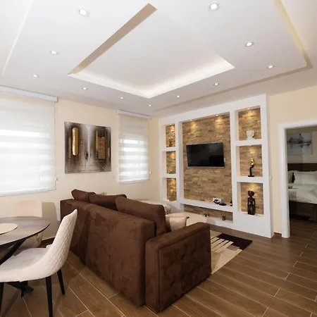 Javorov List Lux * Šabac