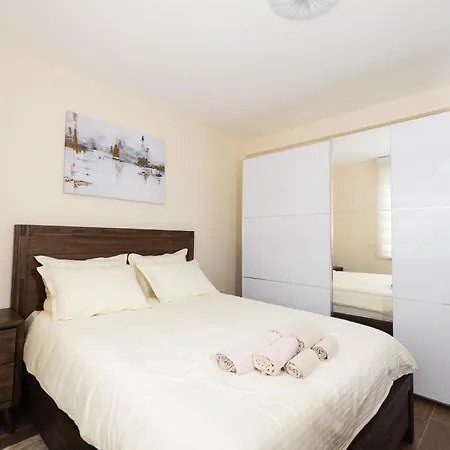 Javorov List Lux Apartmán *