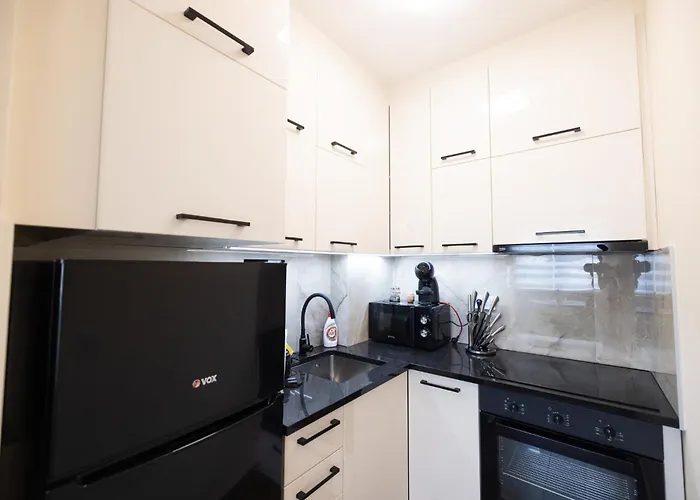 Javorov List Lux * Σάμπατς